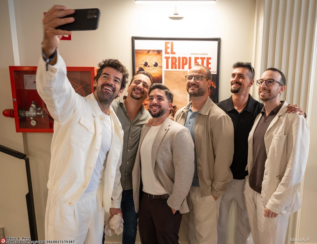Miguel Ángel Muñoz con Rodrigo Olmedo y amigos
