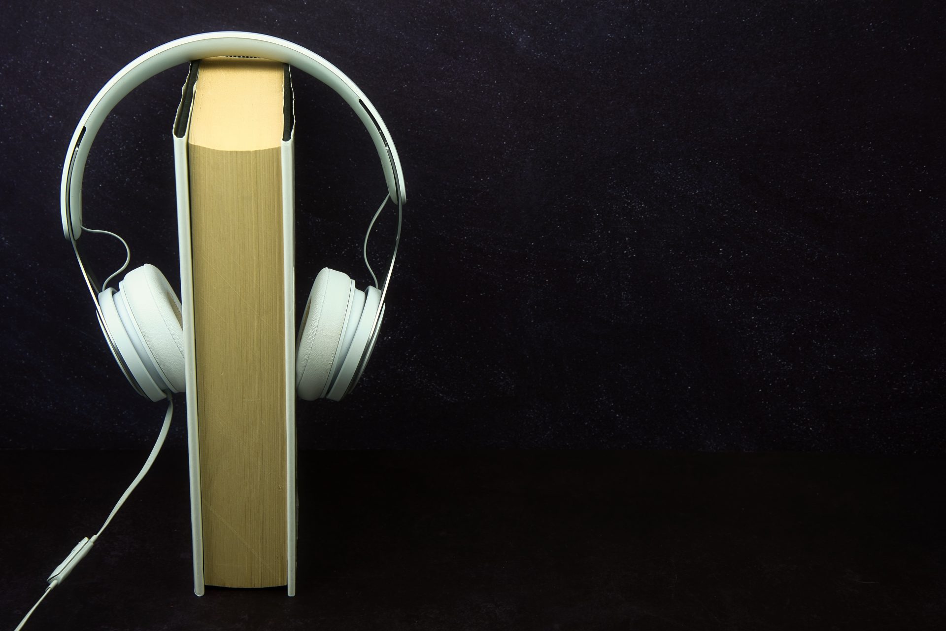 Cómo luchar contra la descarga no autorizada de audiolibros - Tips ...
